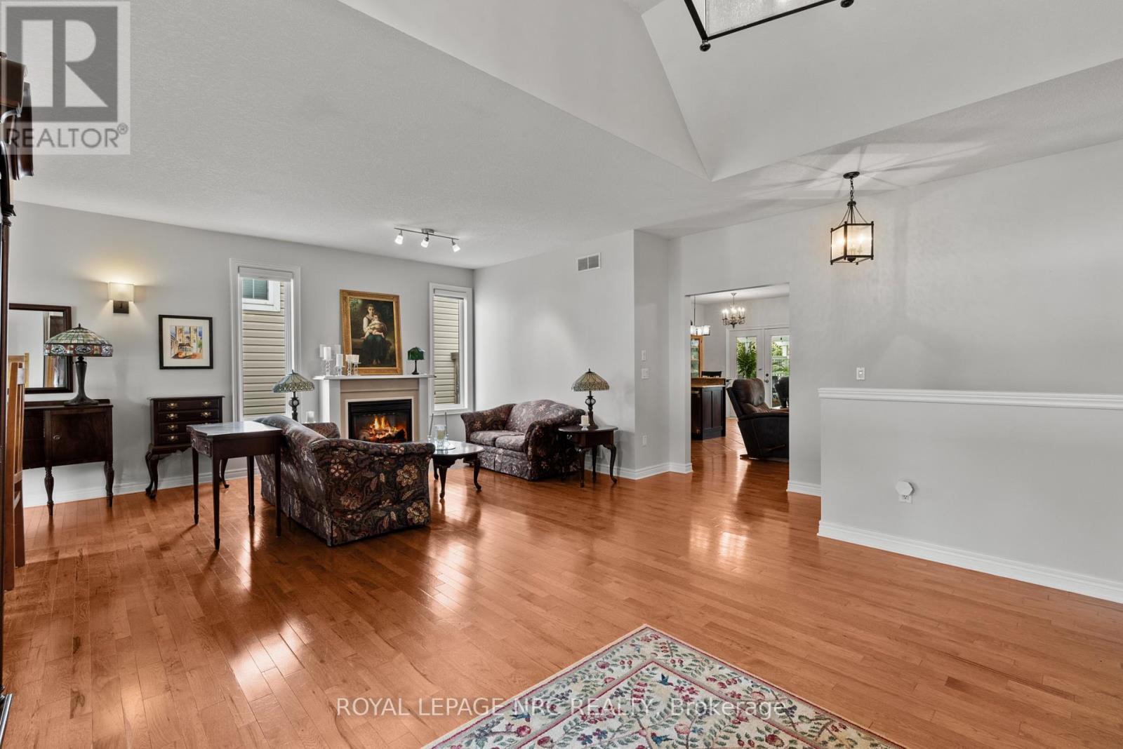 31 ANNMARIE DRIVE - Image 7