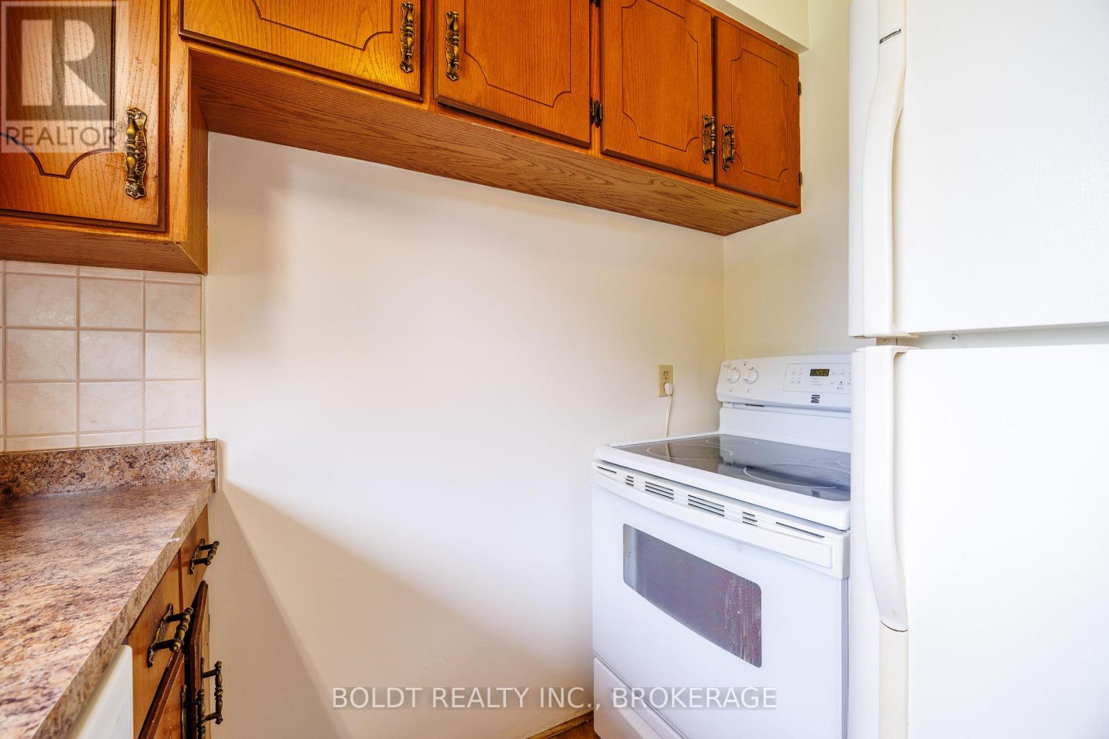4114 BARRY DRIVE - Image 12