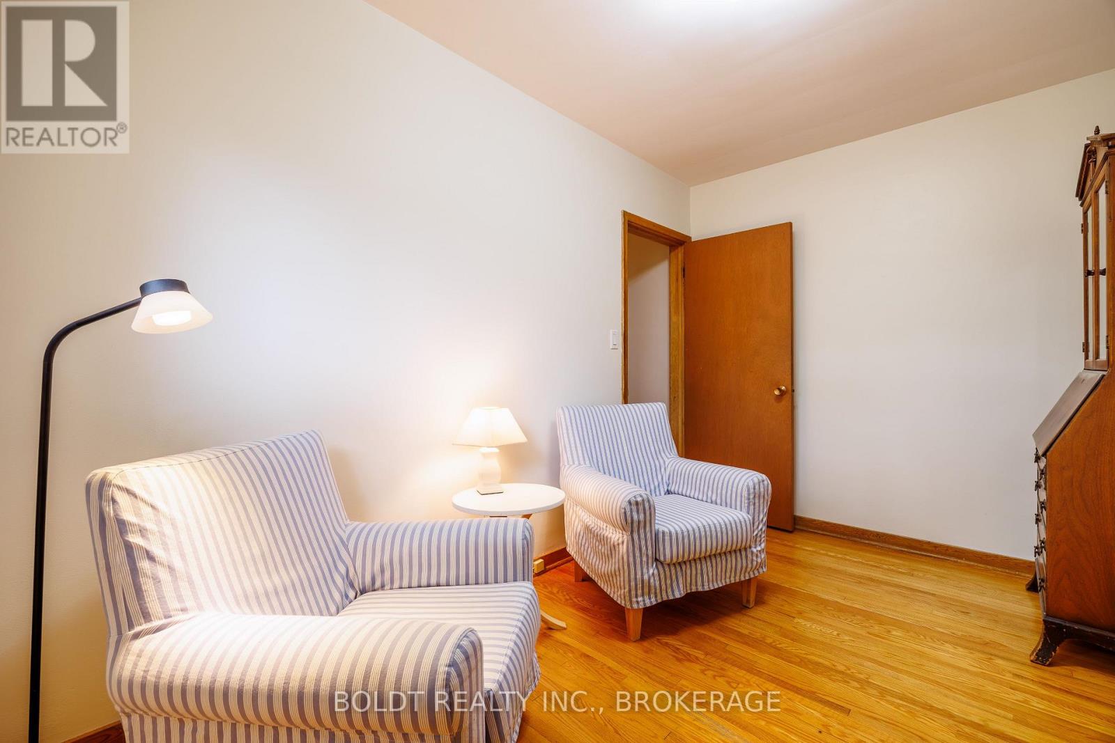 4114 BARRY DRIVE - Image 19