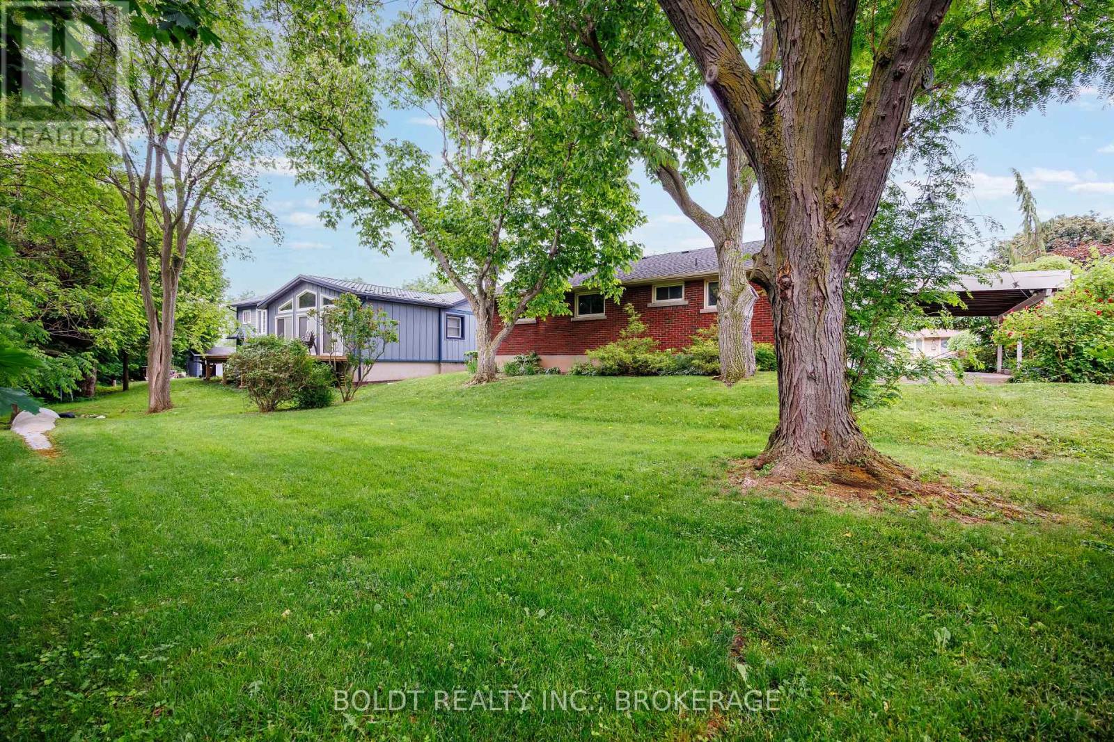 4114 BARRY DRIVE - Image 24