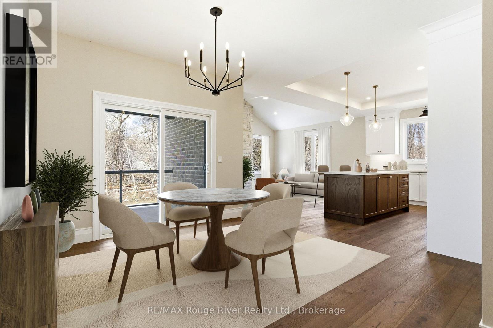 6-1000 D'ARCY STREET - 9