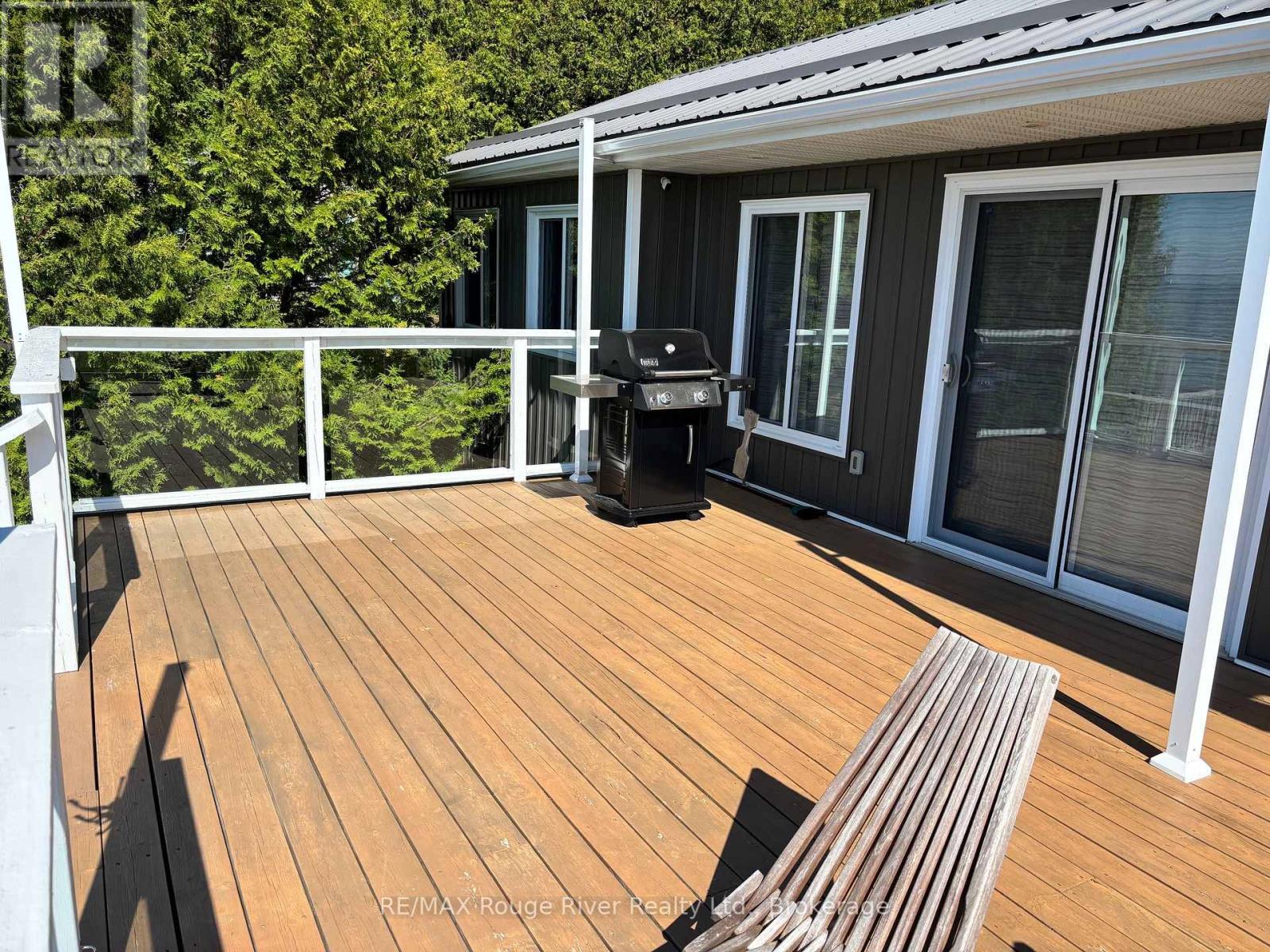 #14 116 CEDARDALE ROAD - 11