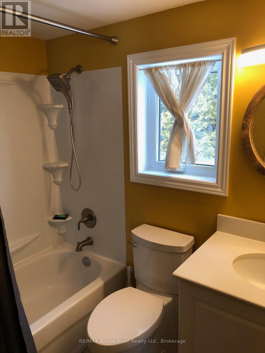 #14 116 CEDARDALE ROAD - 18