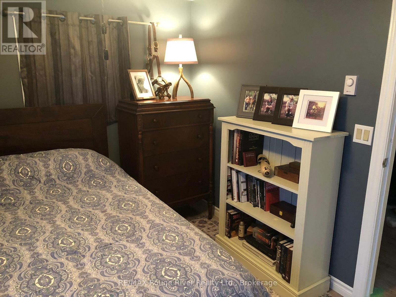 #14 116 CEDARDALE ROAD - 22