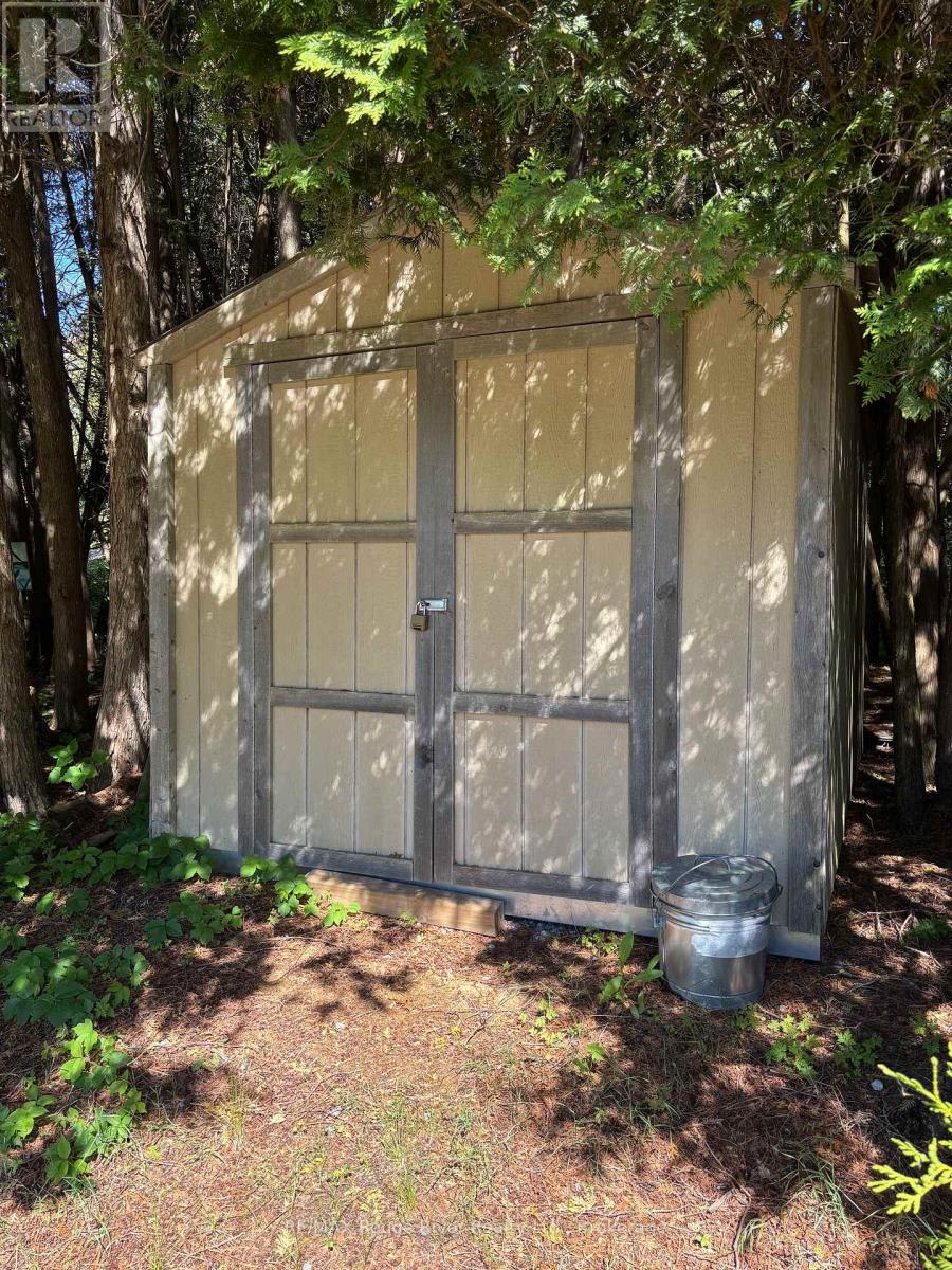 #14 116 CEDARDALE ROAD - 27