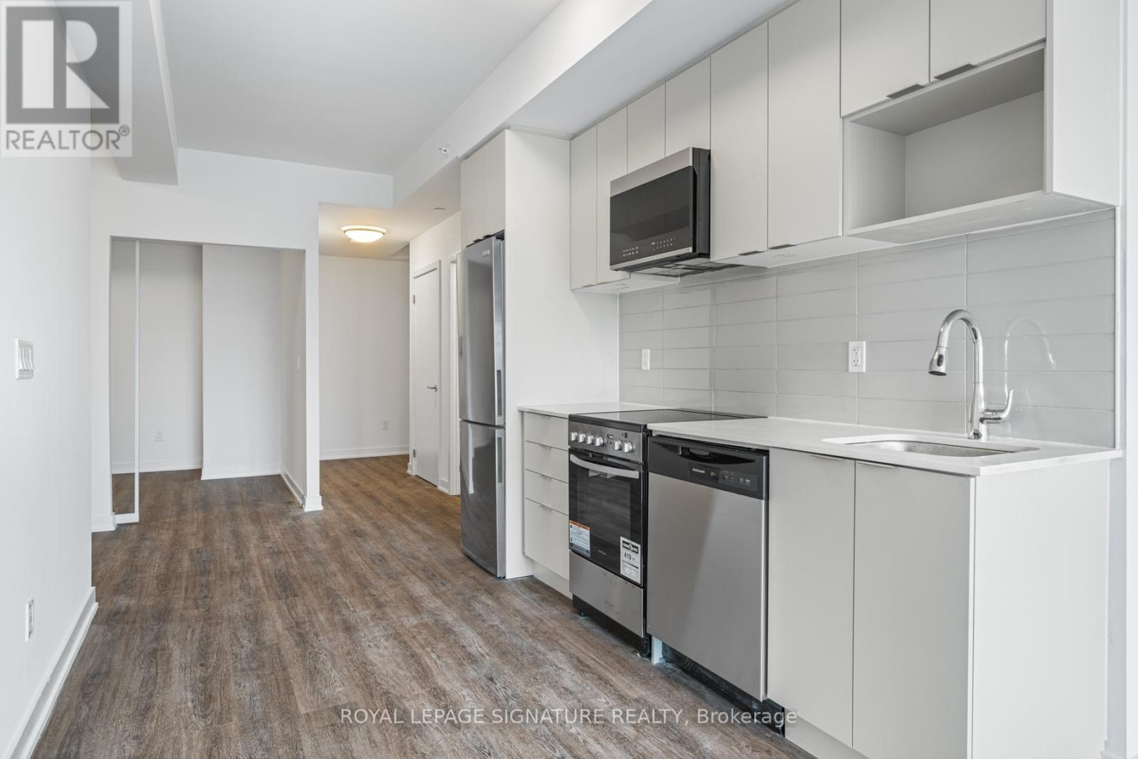 Listing photo of 505 - 4569 KINGSTON ROAD