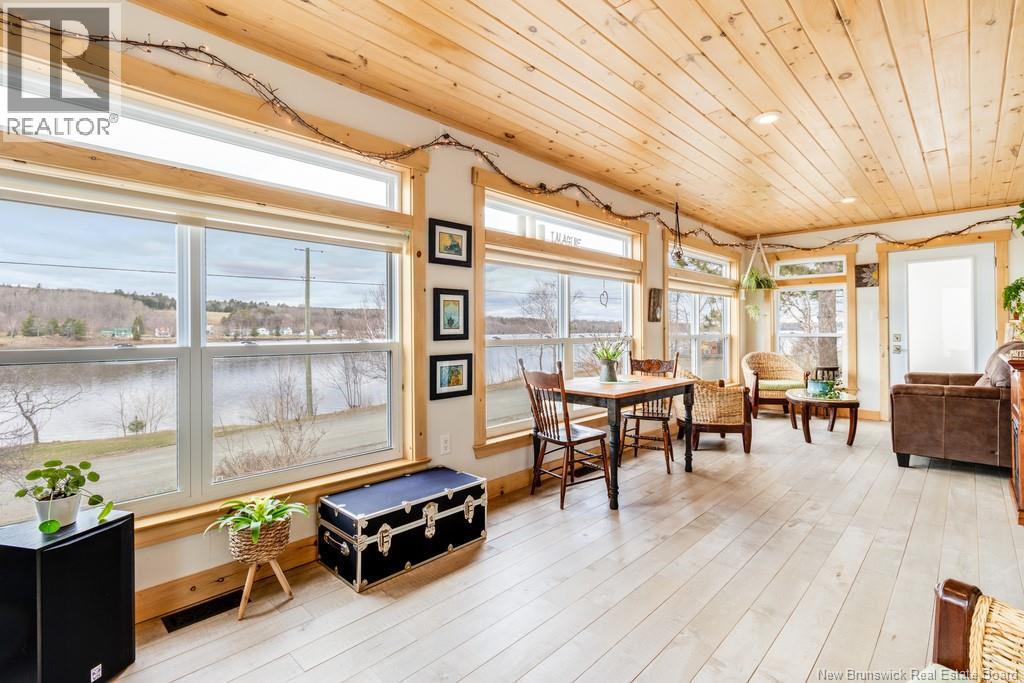 31 Hawkshaw Road - 21