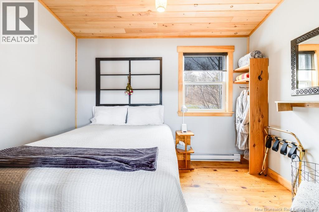 31 Hawkshaw Road - 46
