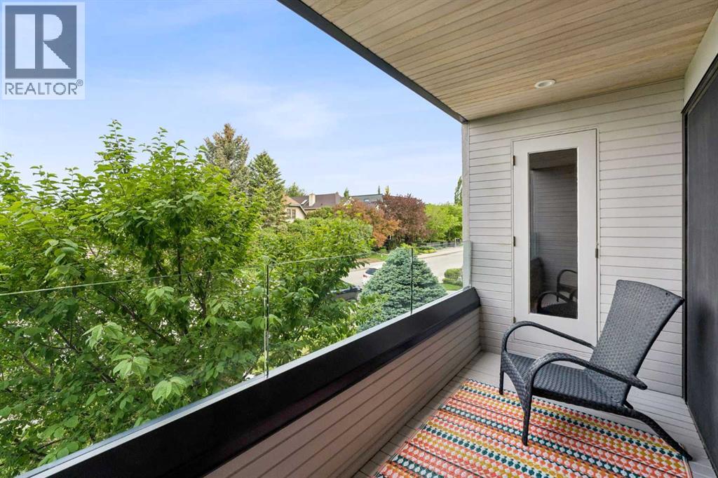 3rd Level Deck and Sauna