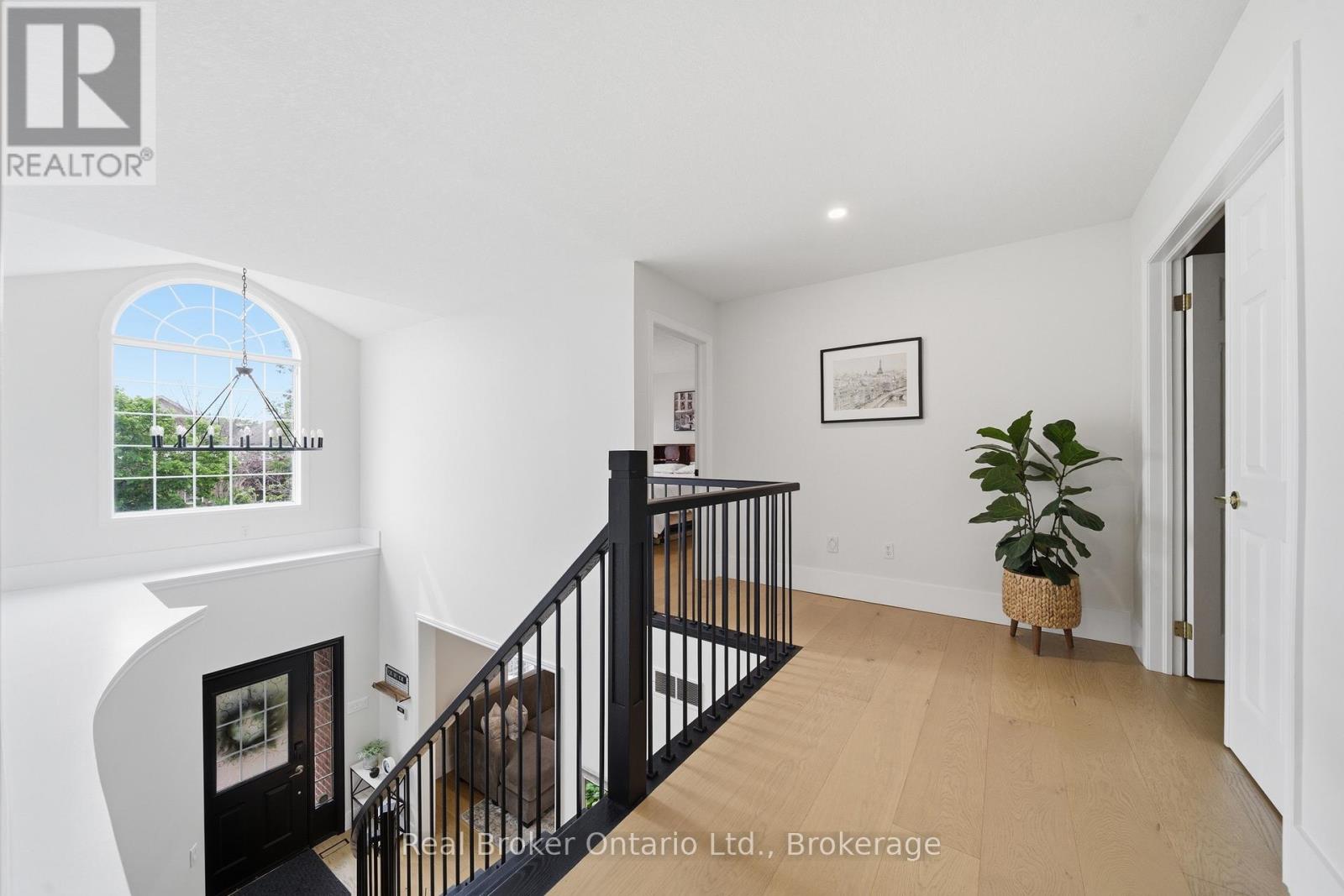280 FARLEY DRIVE - 26