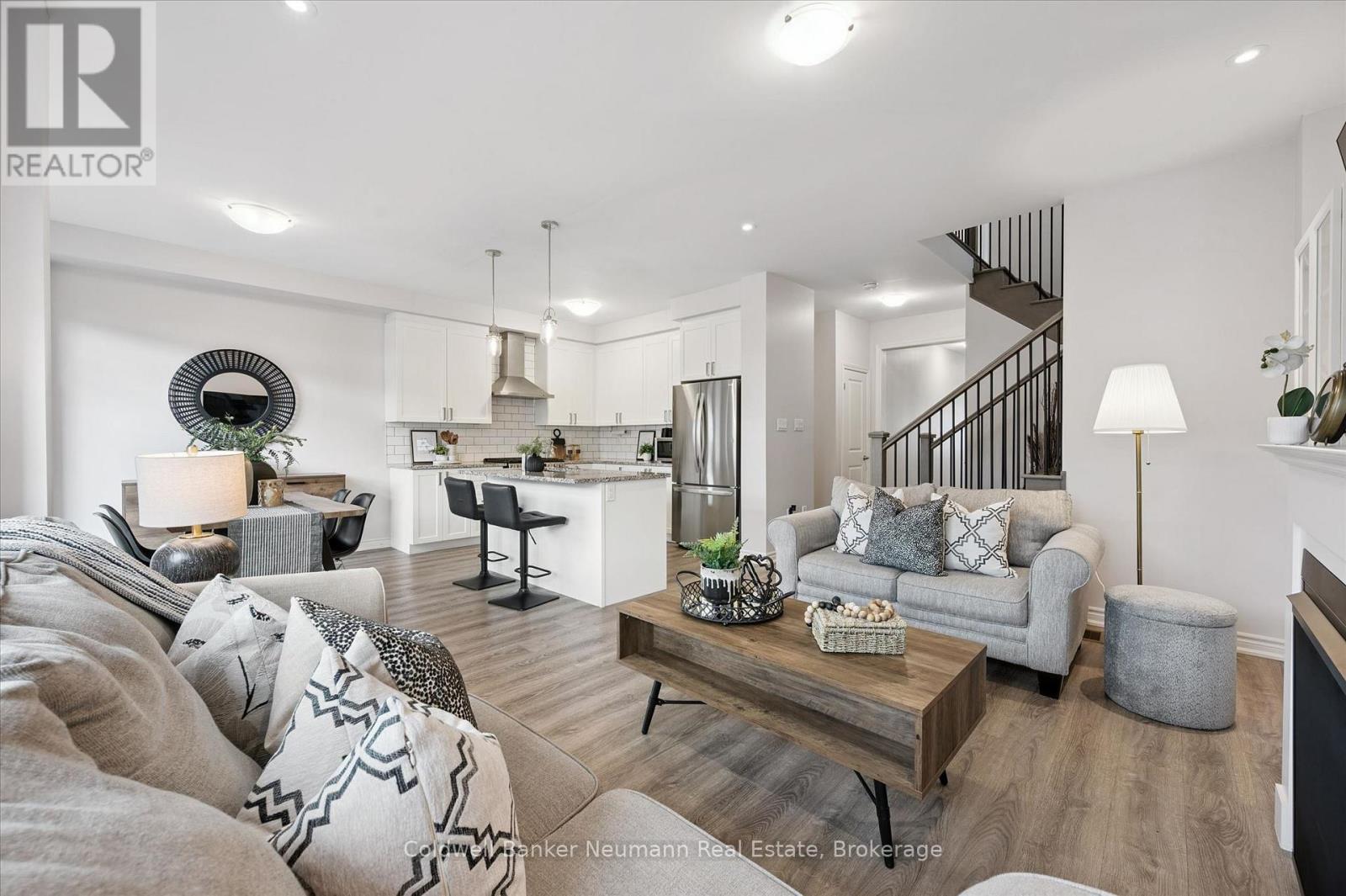 43 HARPIN WAY W - 3