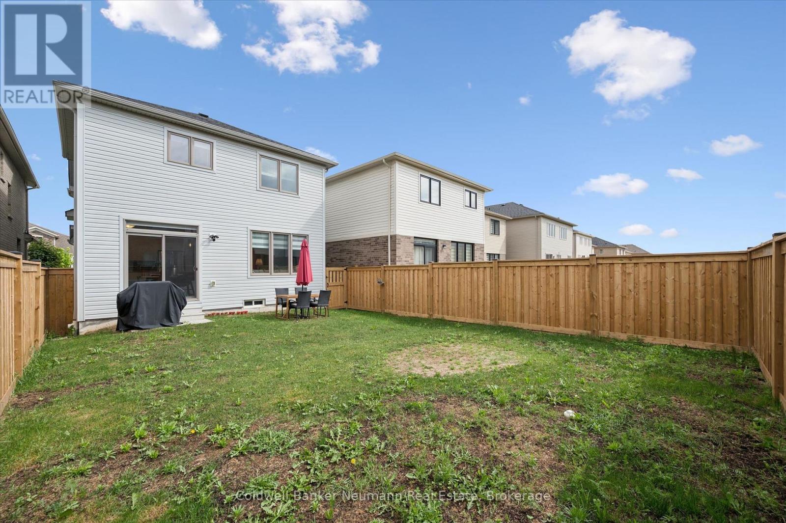 43 HARPIN WAY W - 32
