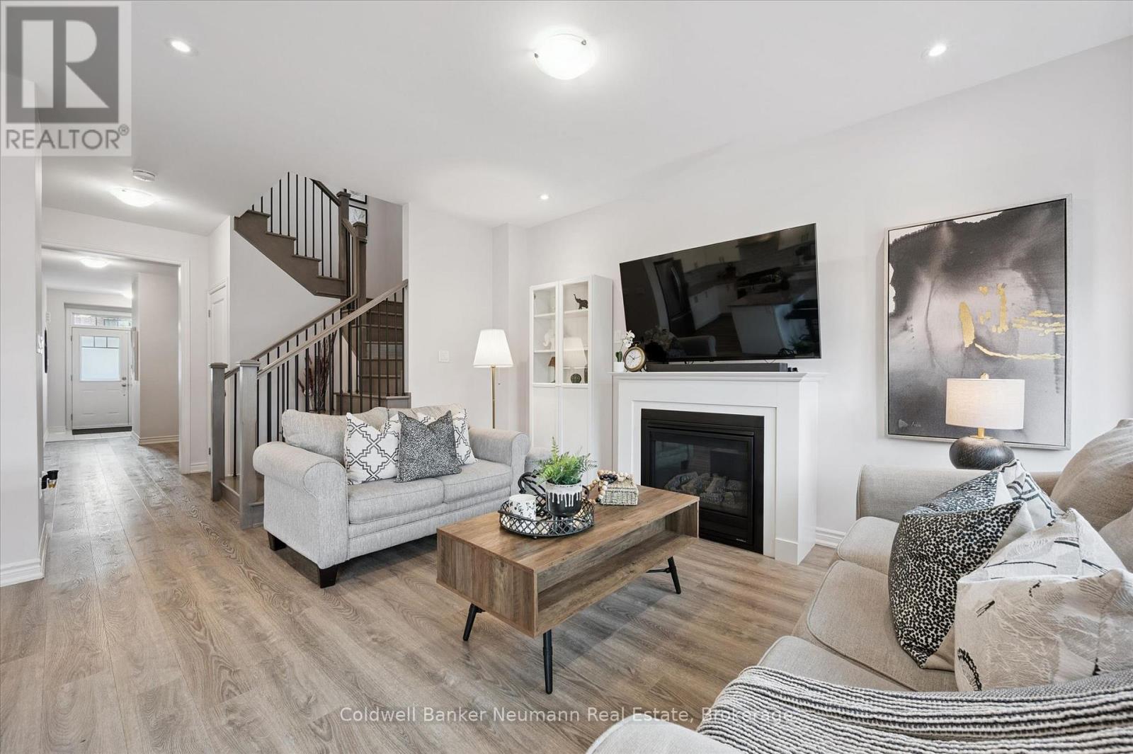 43 HARPIN WAY W - 8
