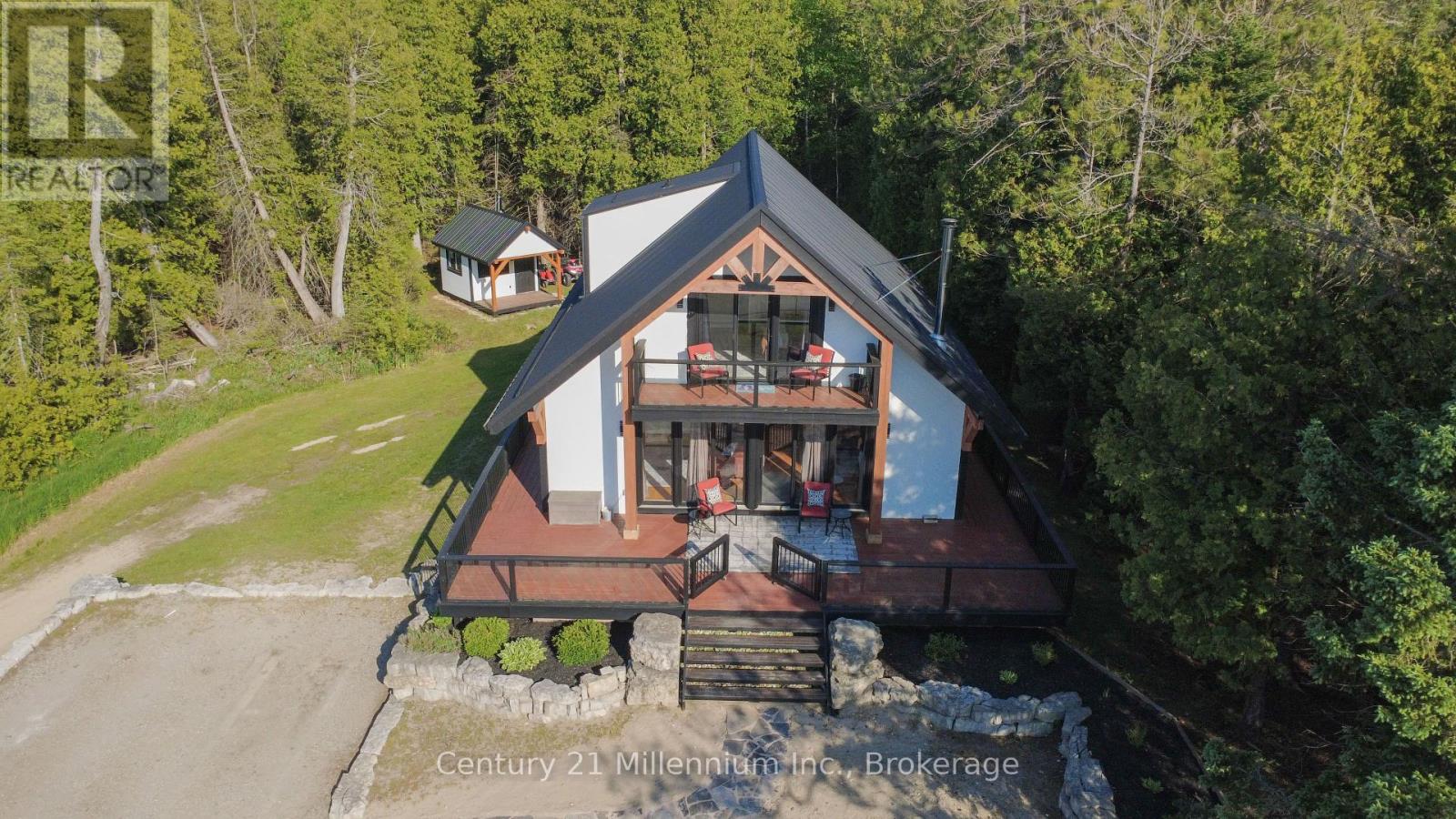 160 SUNSET DRIVE - Image 3