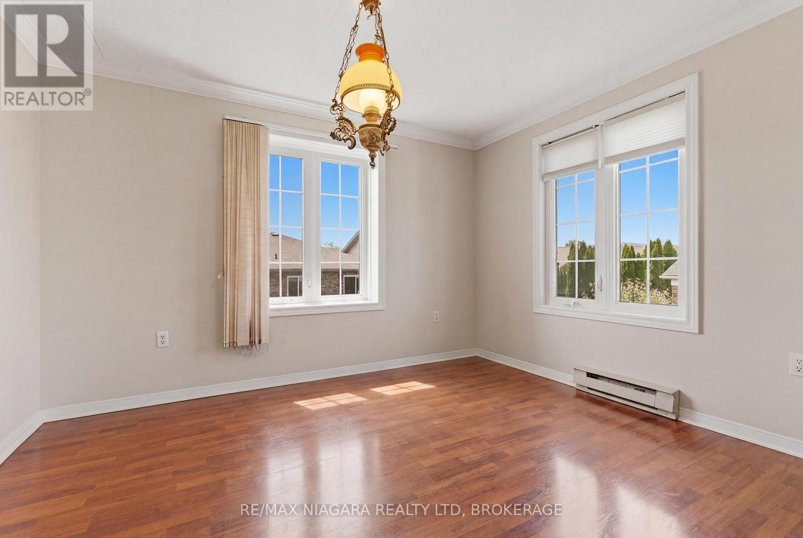 #210 3420 FREDERICK AVENUE - 14