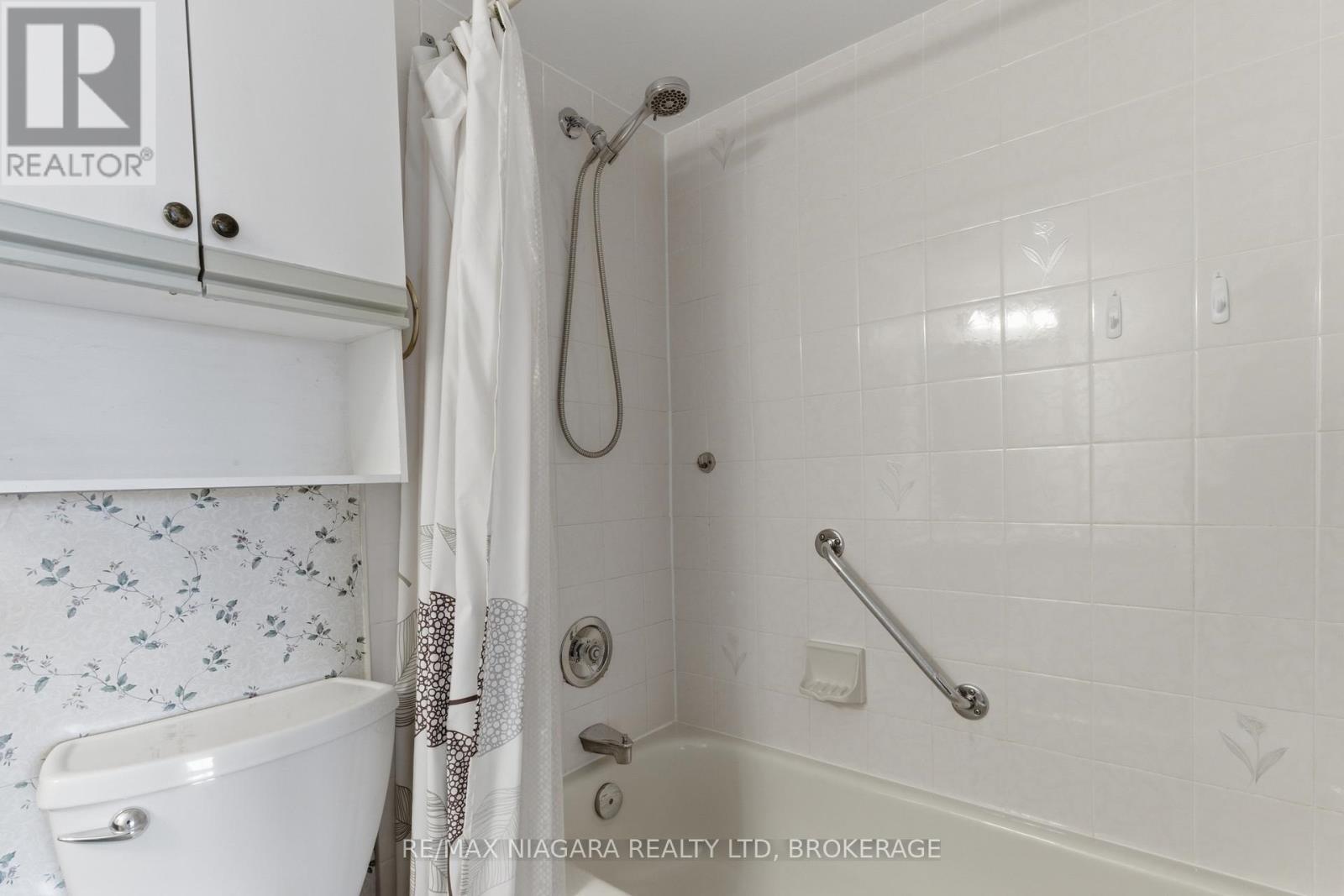 #210 3420 FREDERICK AVENUE - 22