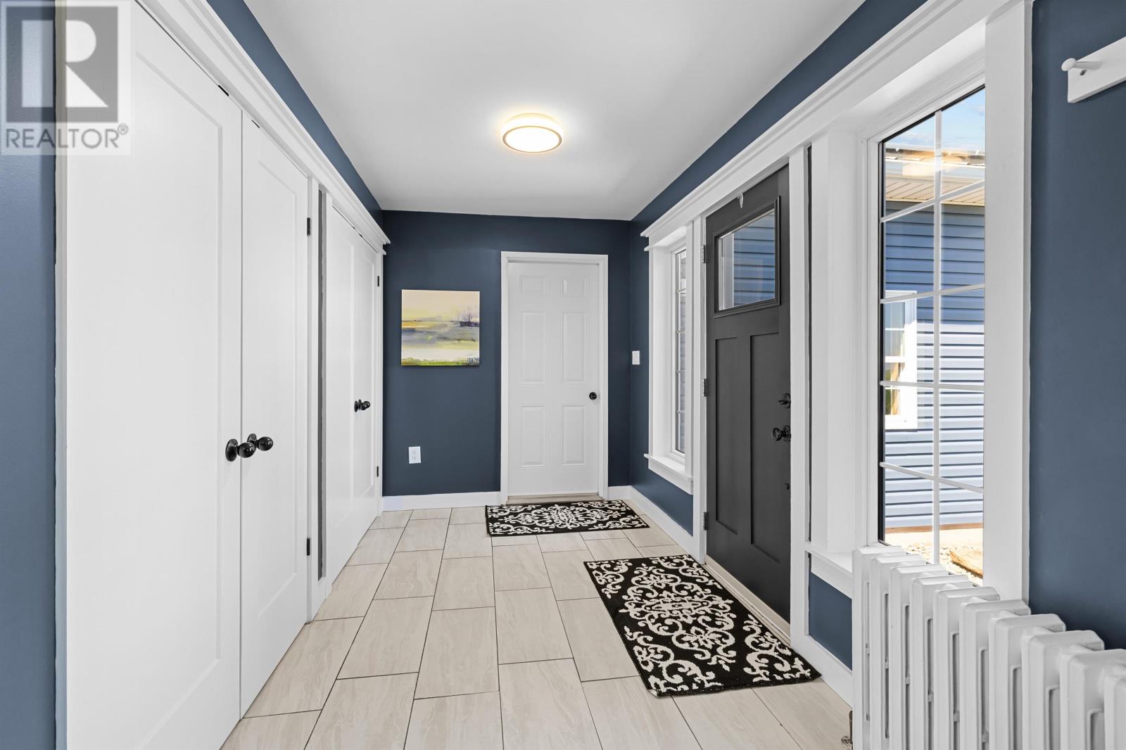 136 New London Road - 7