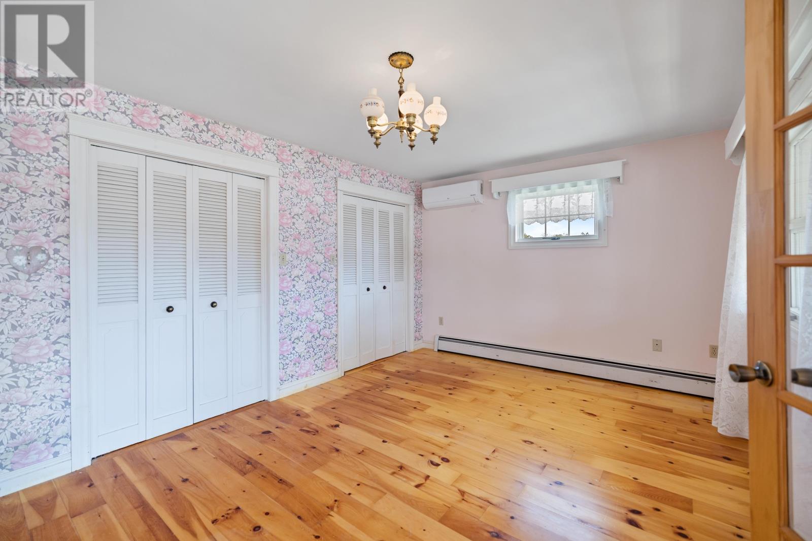 800 Main Street - 24