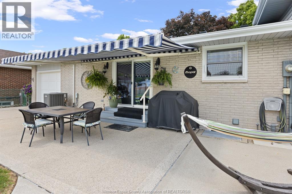 99 VICTORIA STREET South - 24