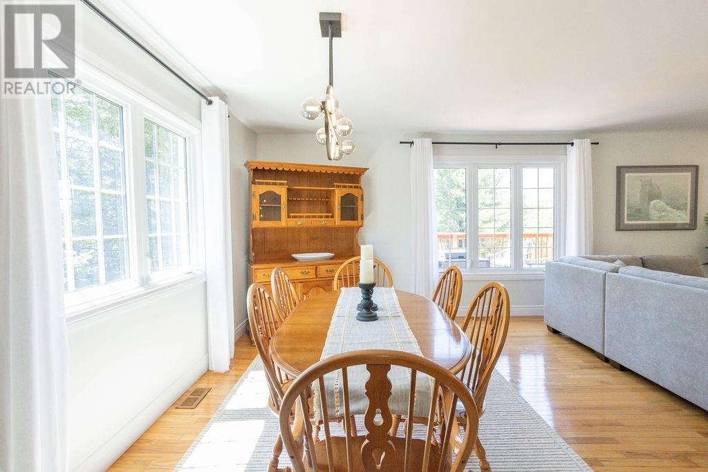 164 Birch Street - 11