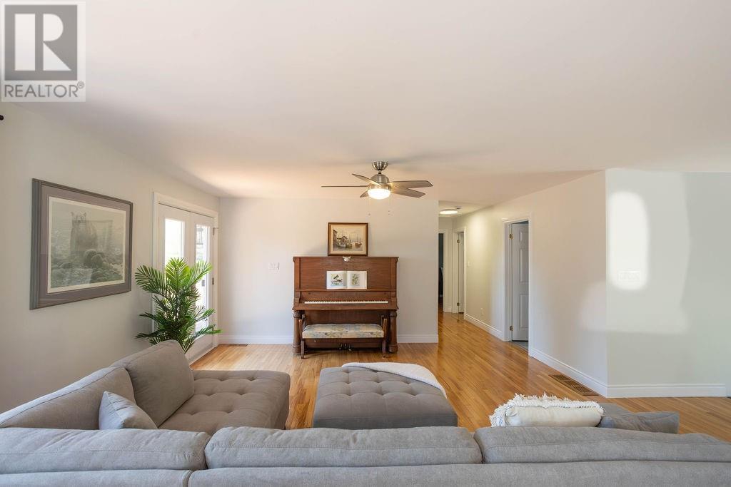 164 Birch Street - 20