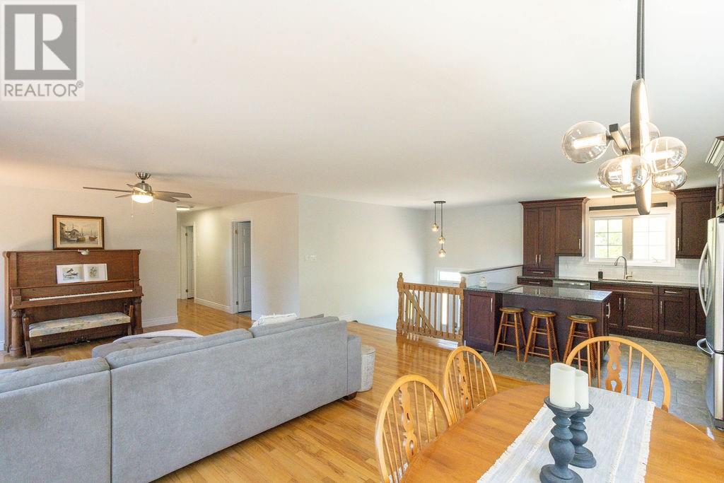 164 Birch Street - 15