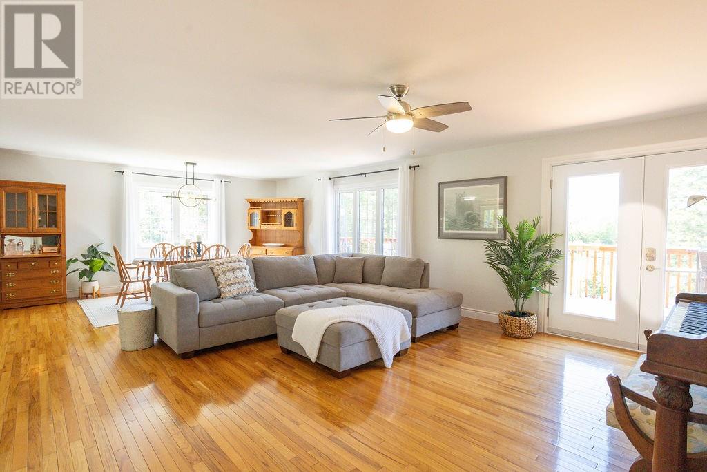 164 Birch Street - 17