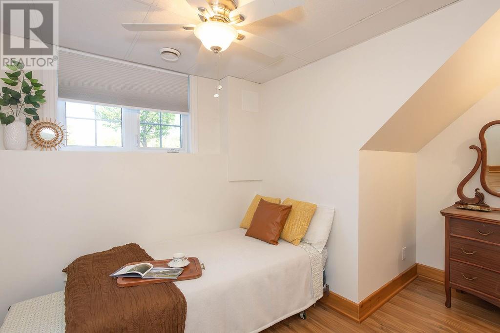 164 Birch Street - 46