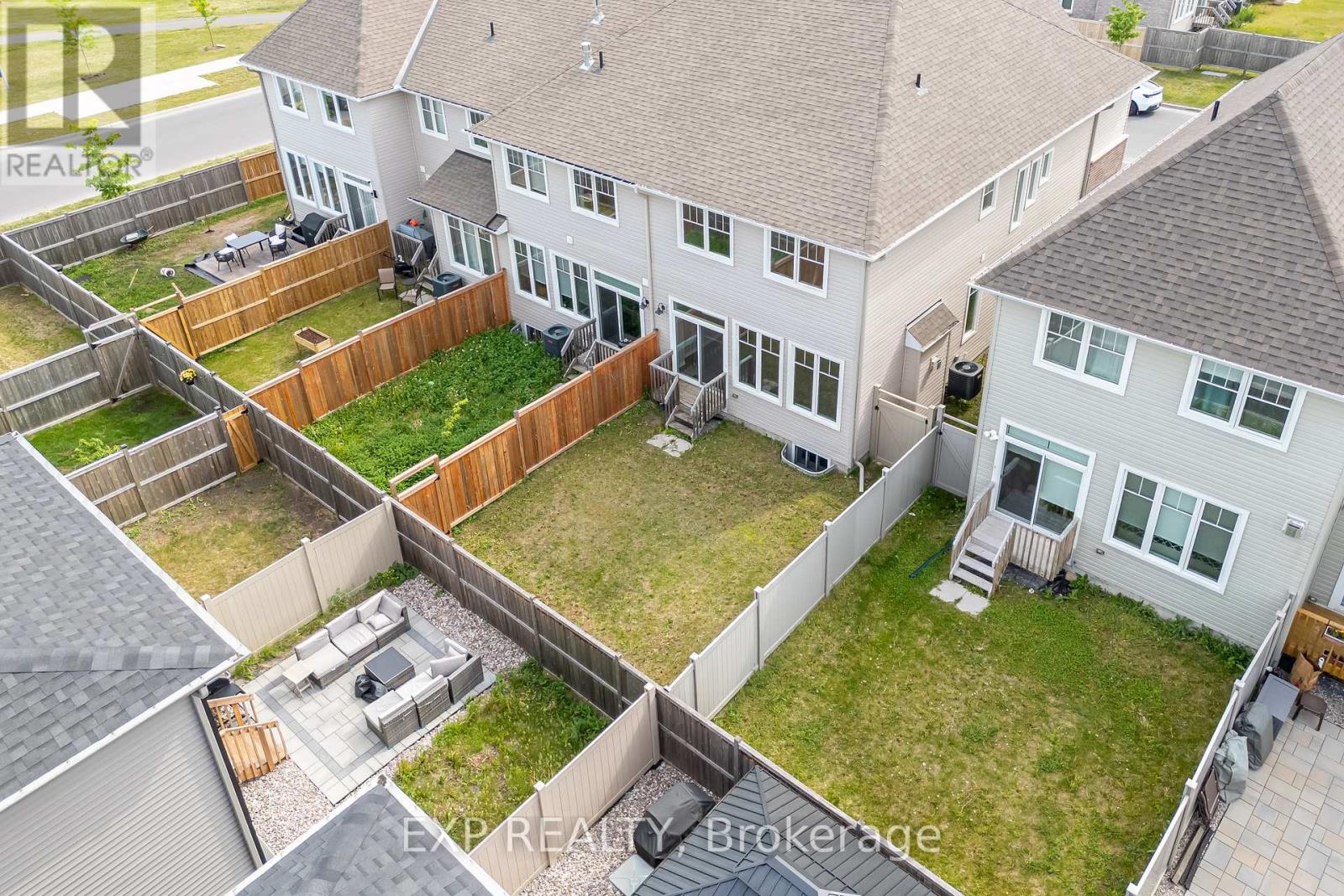 3 Bed, 3 Bath House for Sale in Ottawa – 196 ANGELONIA CRESCENT, Ottawa – MLS# X13420596 - Image 43