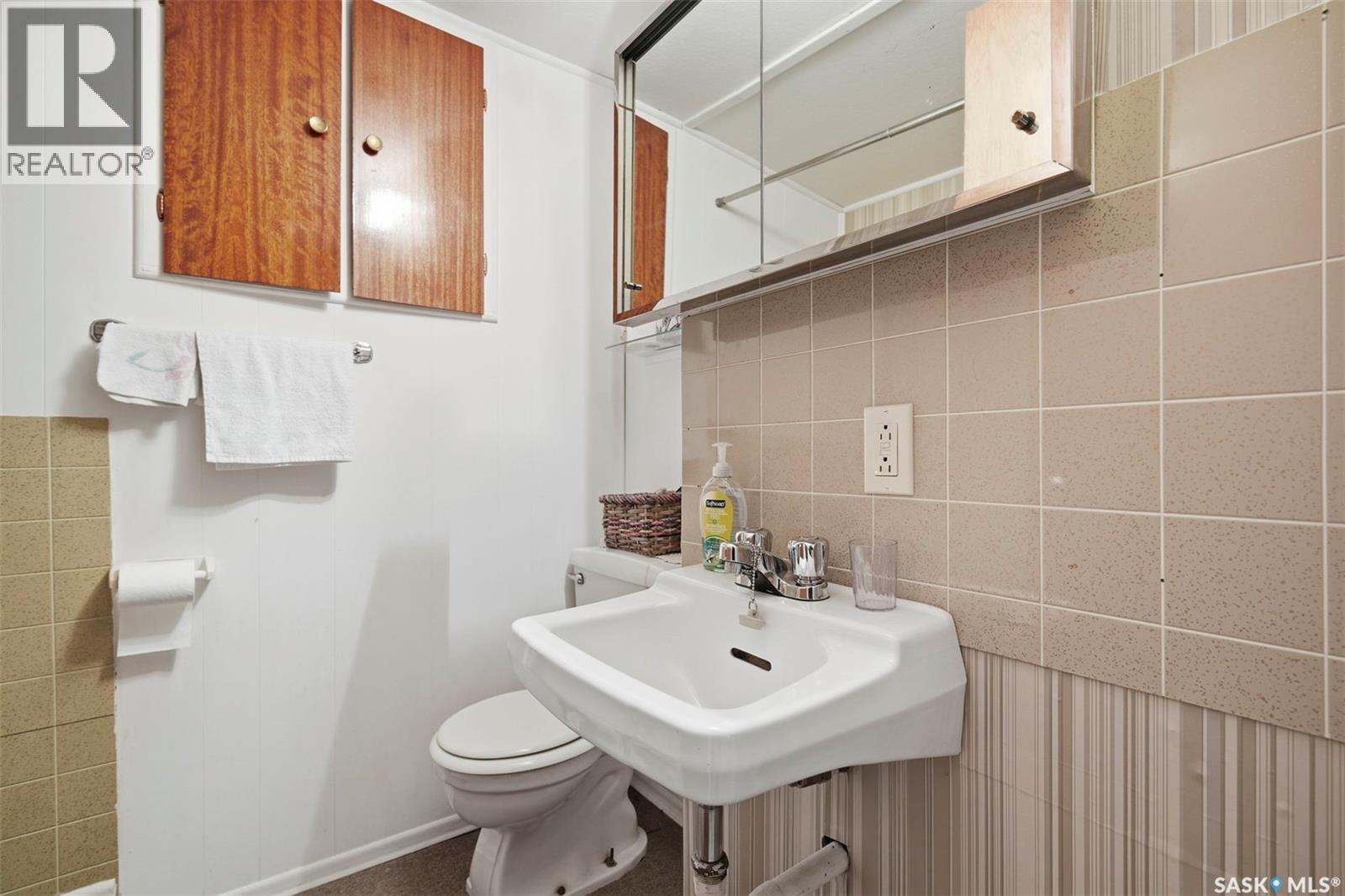 1019 McMillan AVENUE — photo 15