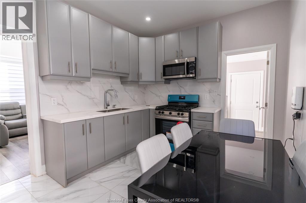 765 DOUGALL AVENUE - 4