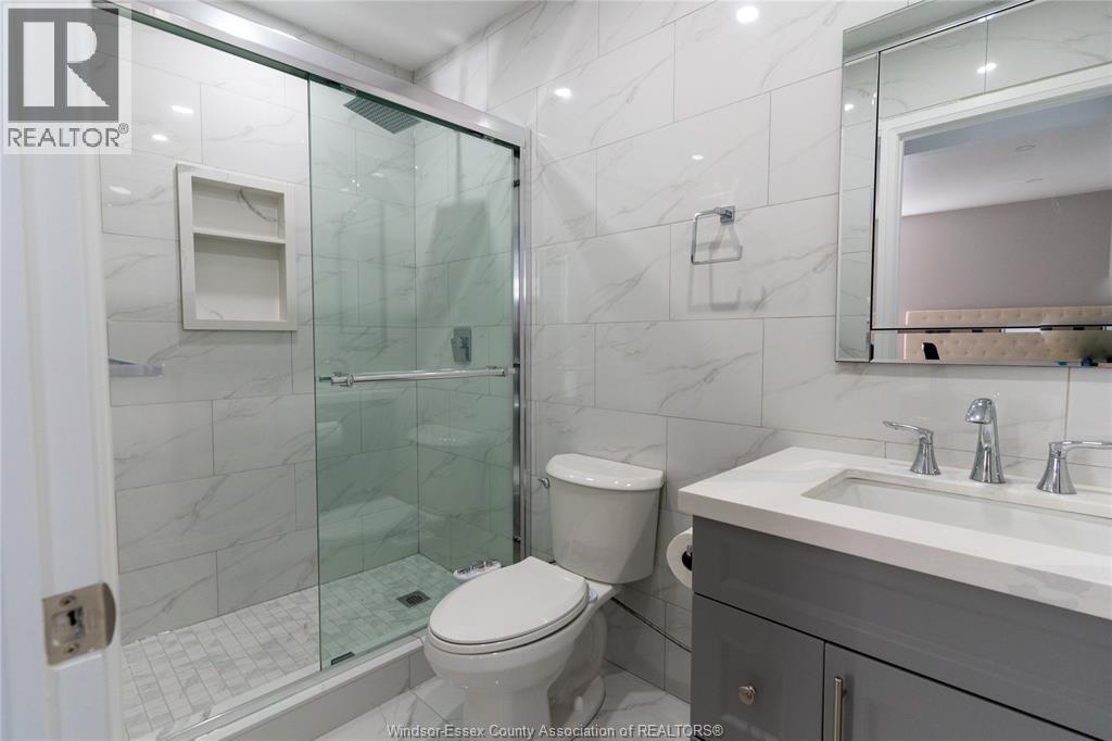 765 DOUGALL AVENUE - 19