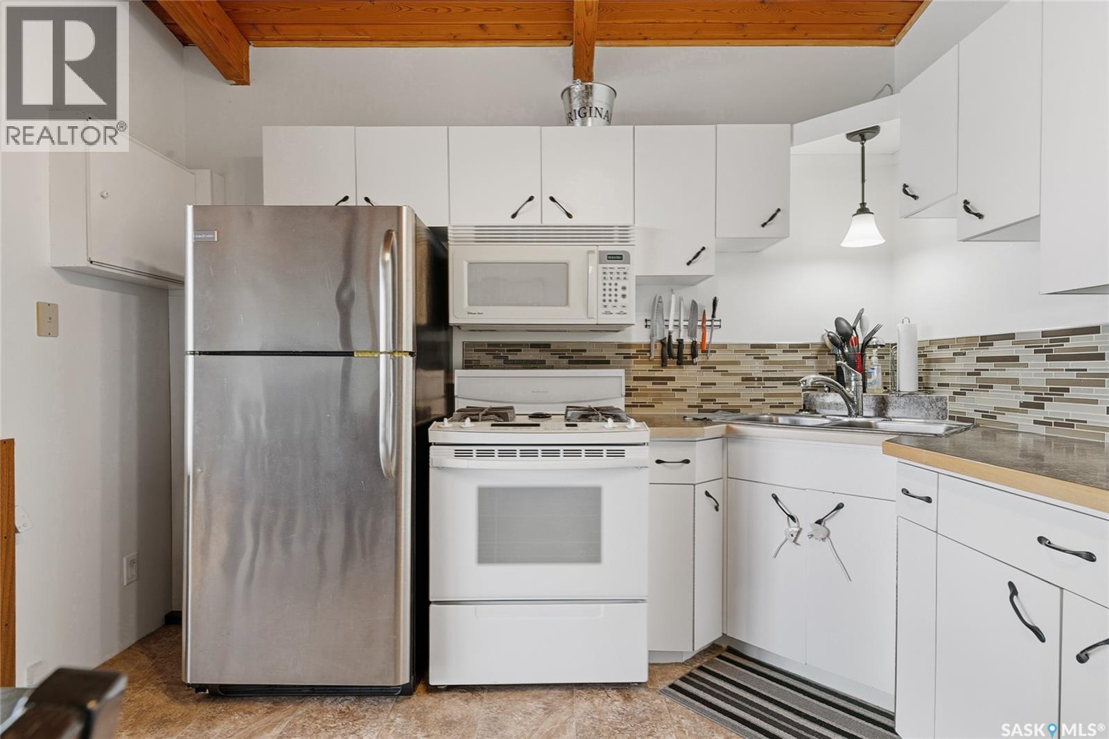 157 Lakeshore DRIVE - 9