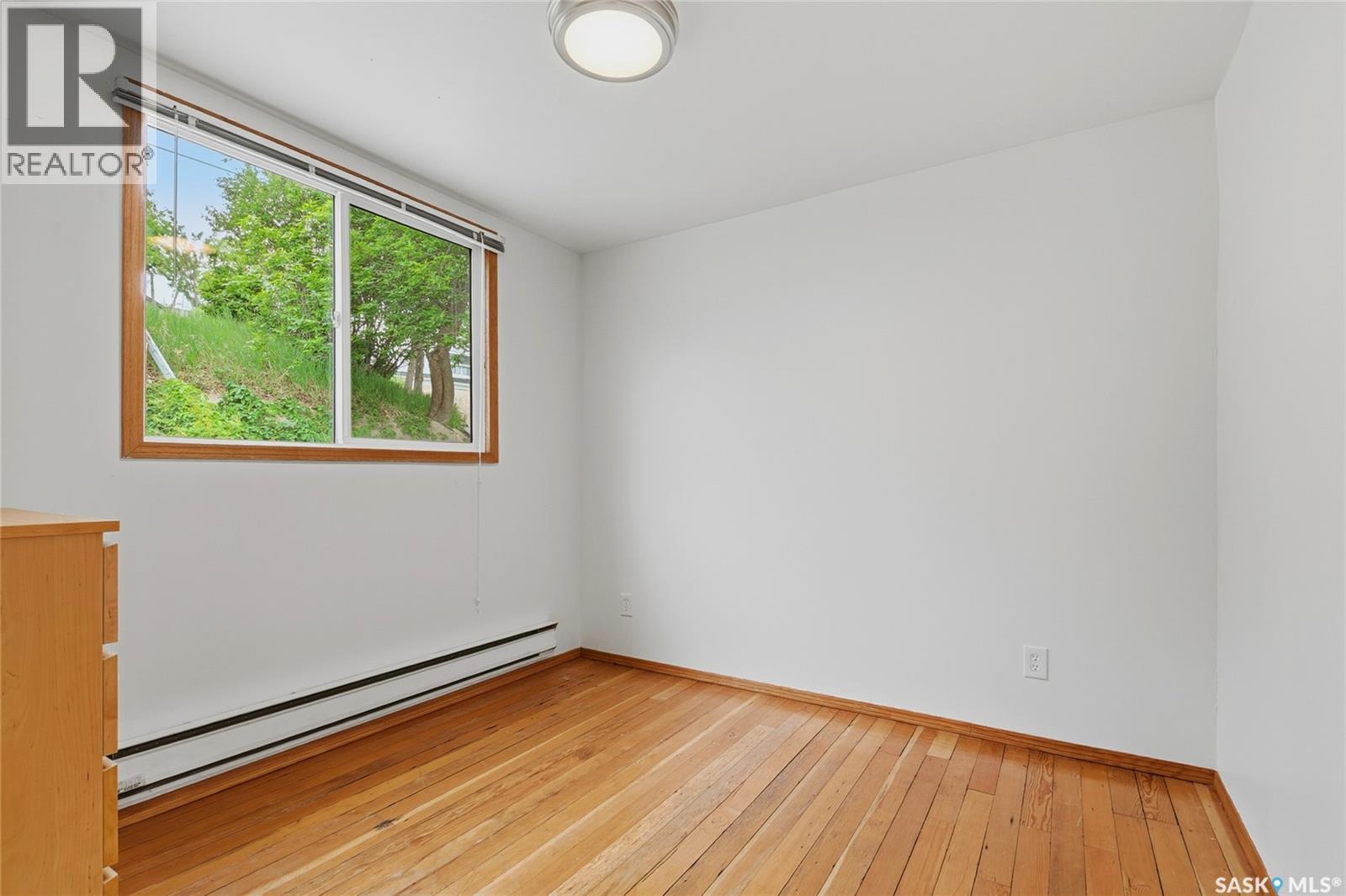 157 Lakeshore DRIVE - 5