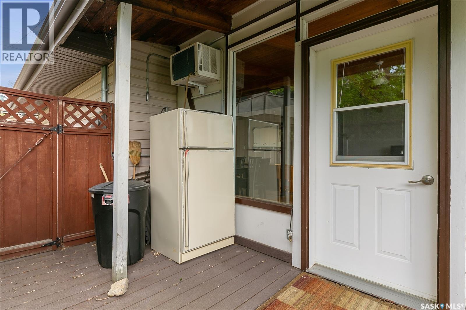 157 Lakeshore DRIVE - 18