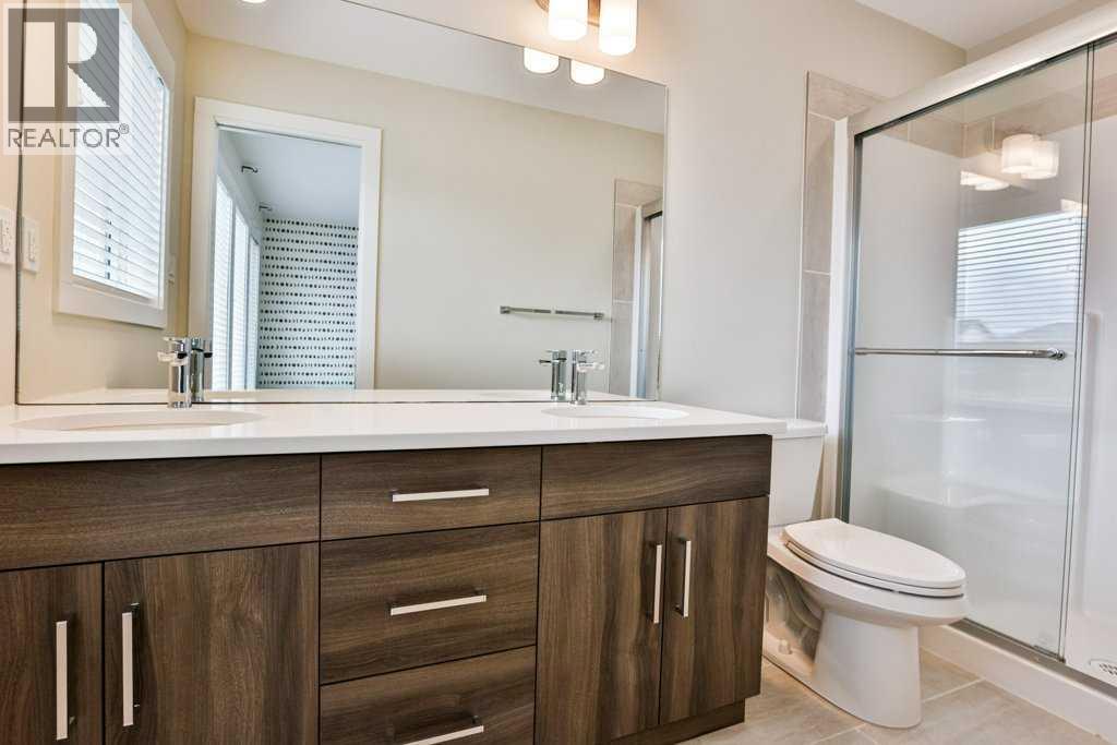 267 Grassland Boulevard W — photo 11