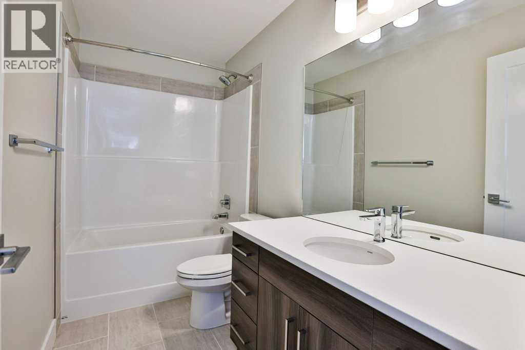 267 Grassland Boulevard W — photo 15
