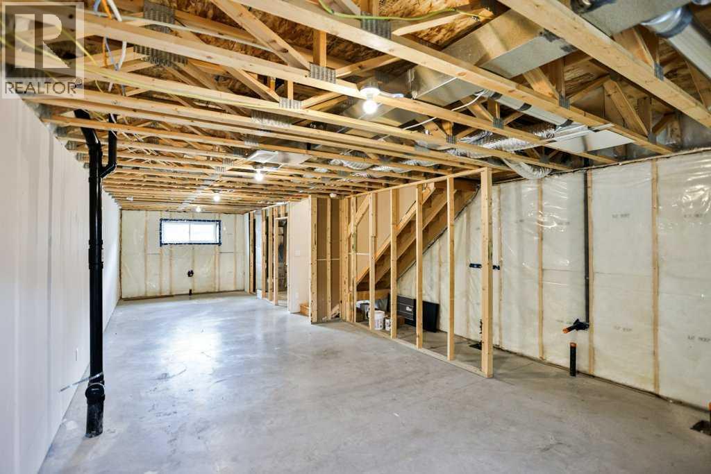 267 Grassland Boulevard W — photo 19