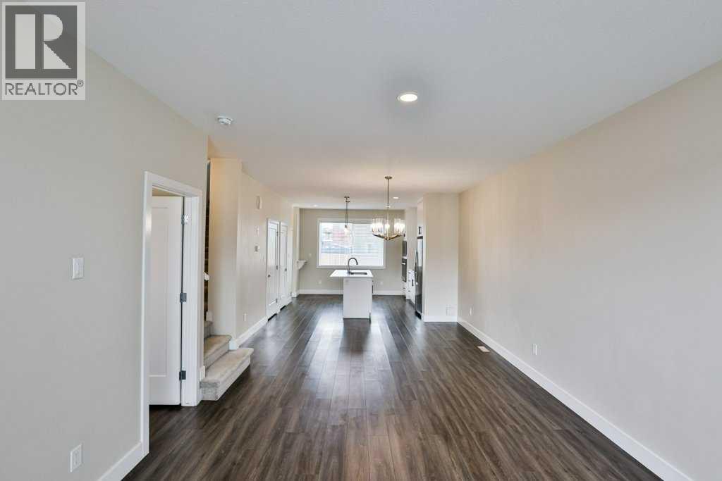 267 Grassland Boulevard W - photo 3