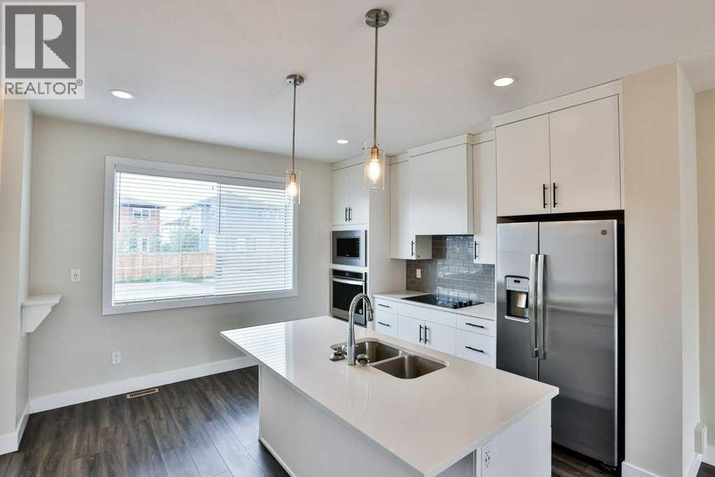 267 Grassland Boulevard W — photo 6