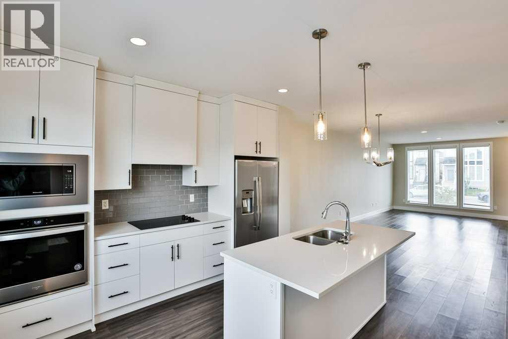 267 Grassland Boulevard W — photo 7