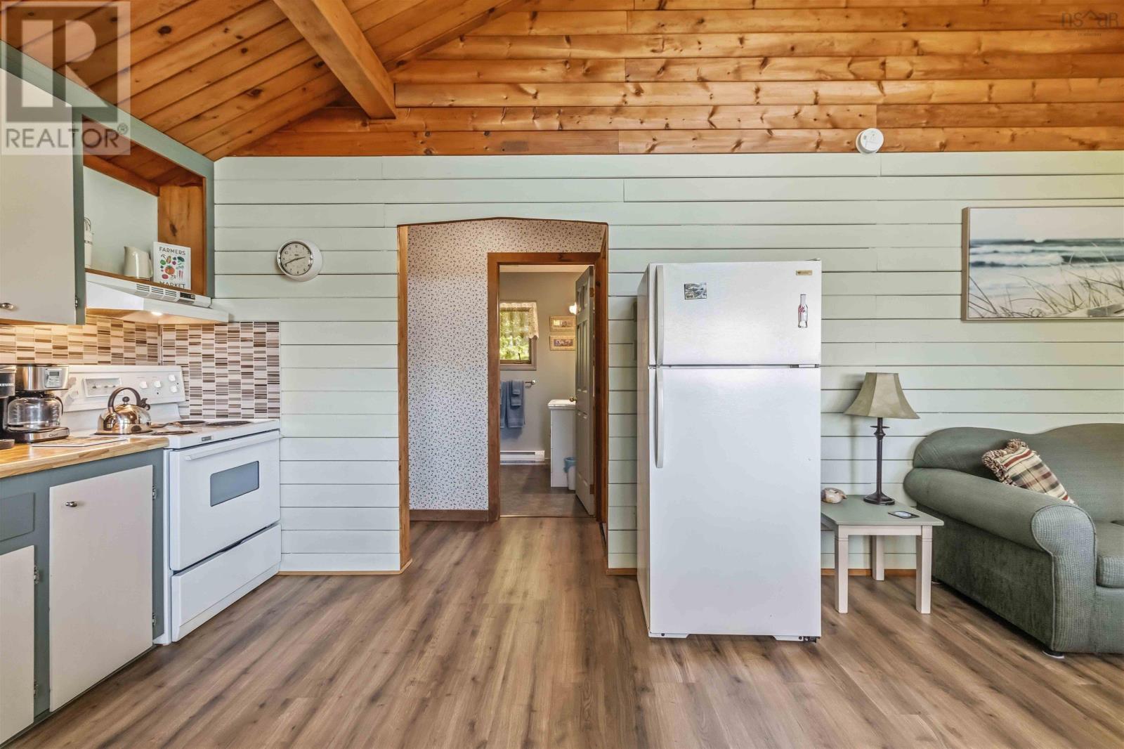 B4 11 Beach View Lane - 20