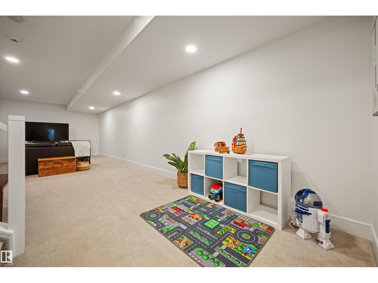 10330 136 ST NW NW — photo 34