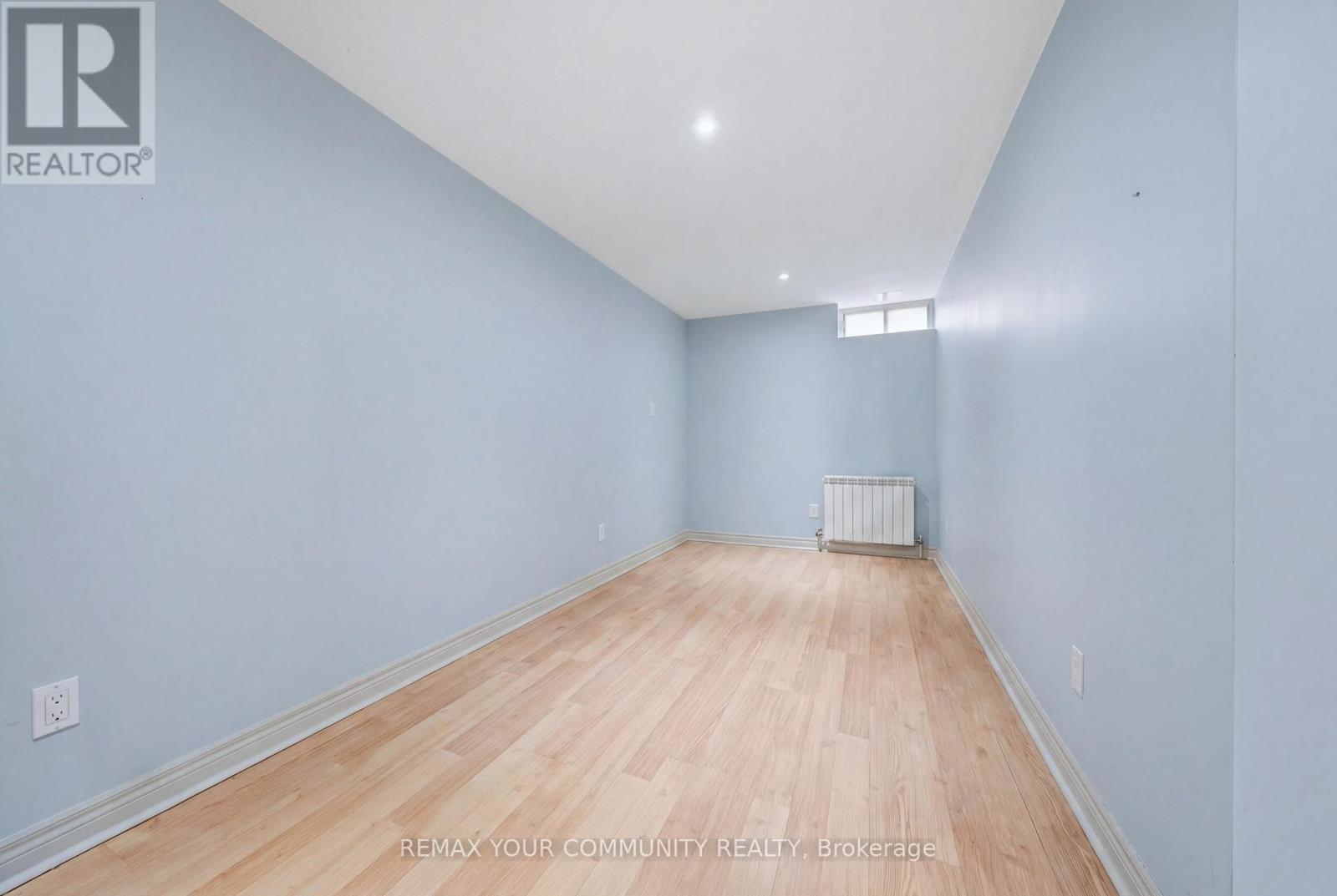 25 FORDWICH CRESCENT - 30