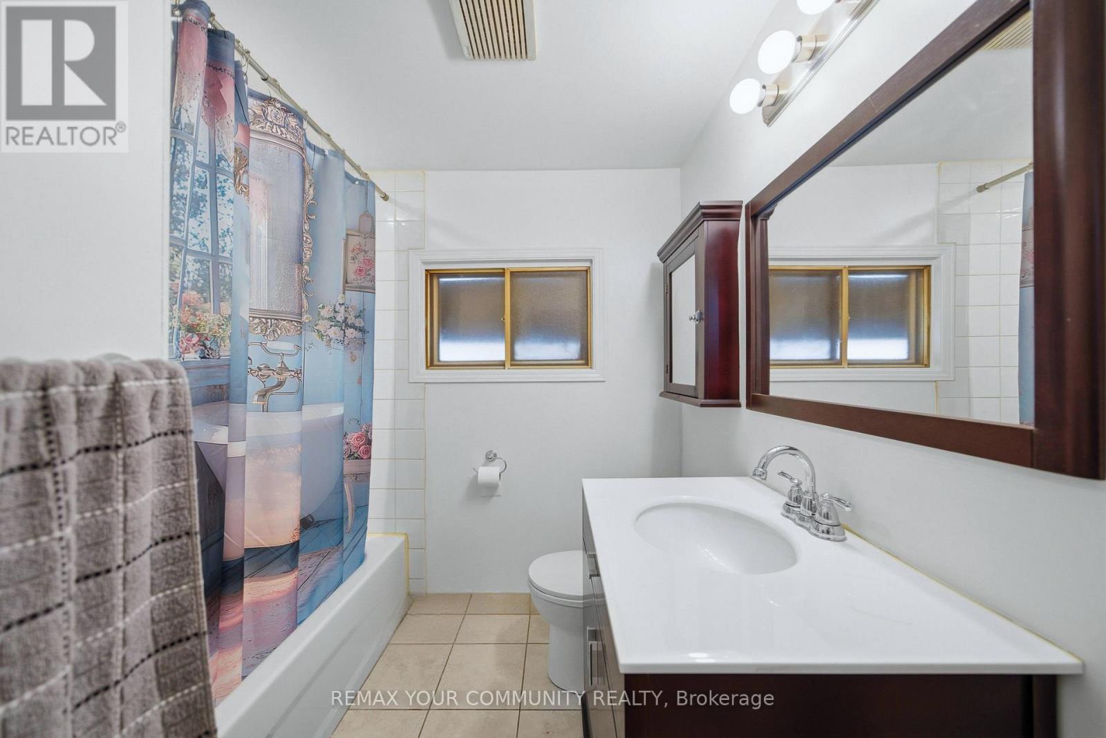 25 FORDWICH CRESCENT - 22