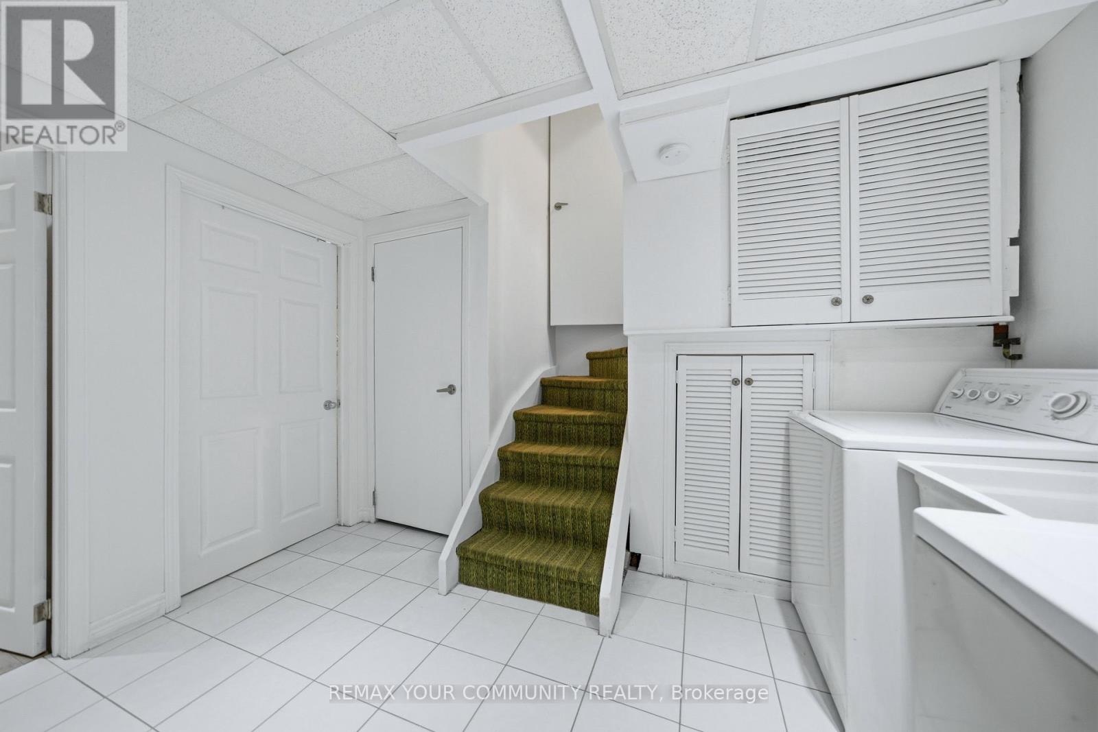 25 FORDWICH CRESCENT - 25