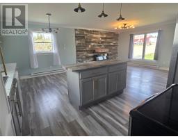 39 Seal Cove Road thumbnail 11