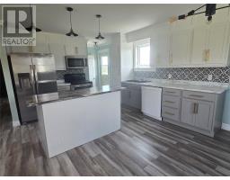 39 Seal Cove Road thumbnail 8