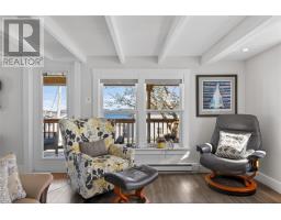 9 Loop Road thumbnail 13