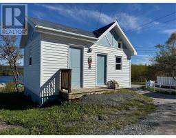 9 Loop Road thumbnail 29